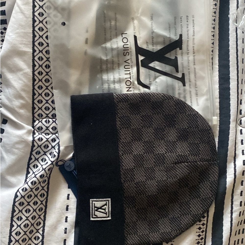 Louis Vuitton Black and Brown Knit Beanie